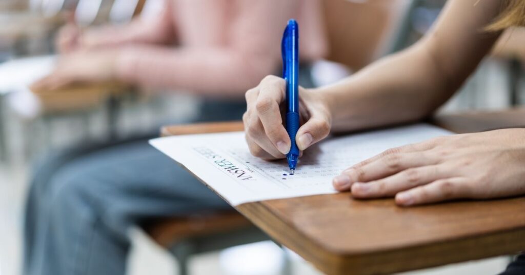 Atividade de Conjunções Coordenativas para 8º ano